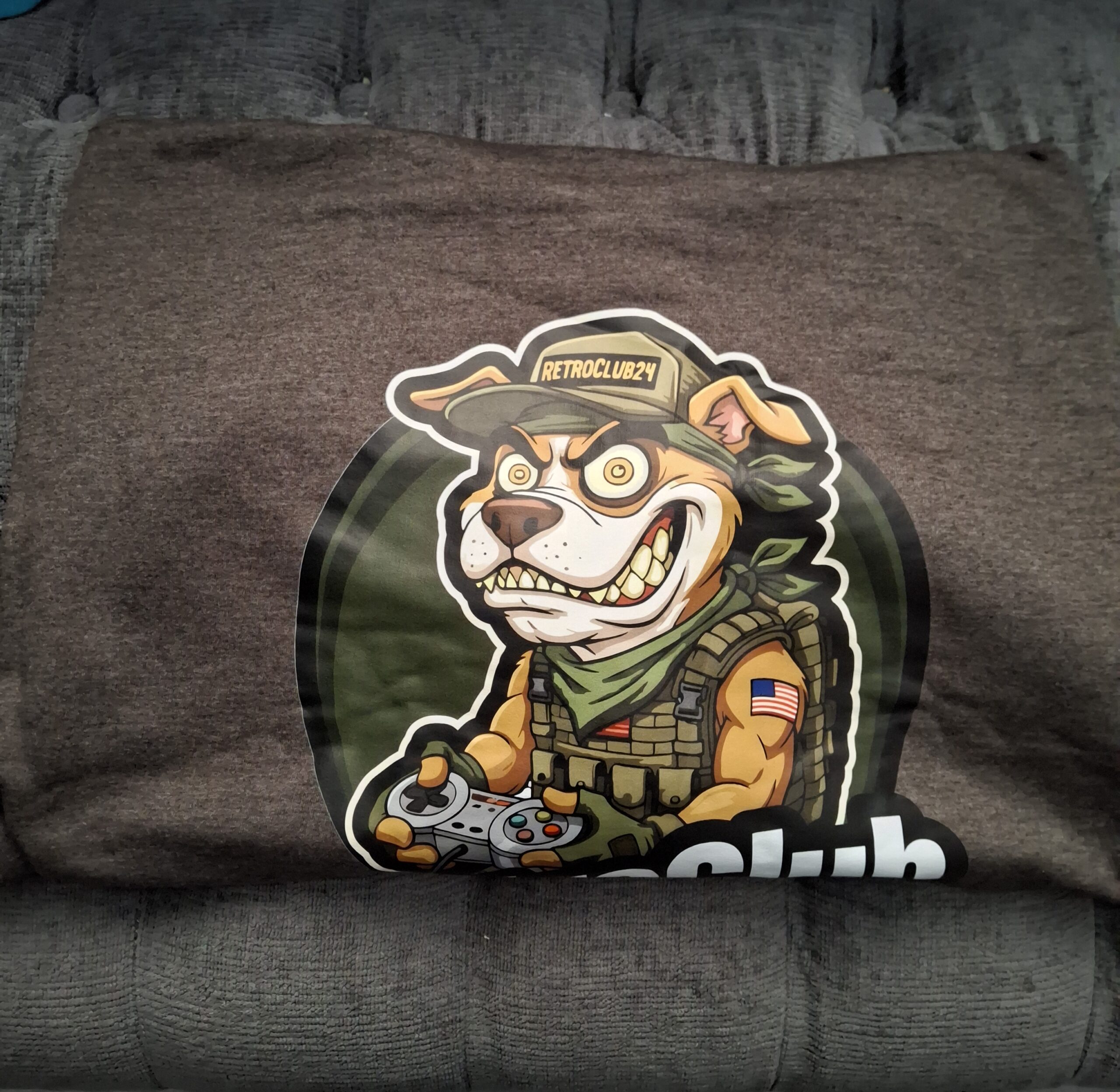 RetroClub Gamer Dog Hoodie Funny Graphic sweatshirt Unisex Gaming Pullover Gift