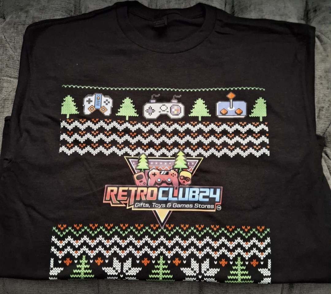 RetroClub24 Christmas Gamer T-Shirt Ugly Sweater Style Retro Gaming Graphic Tee