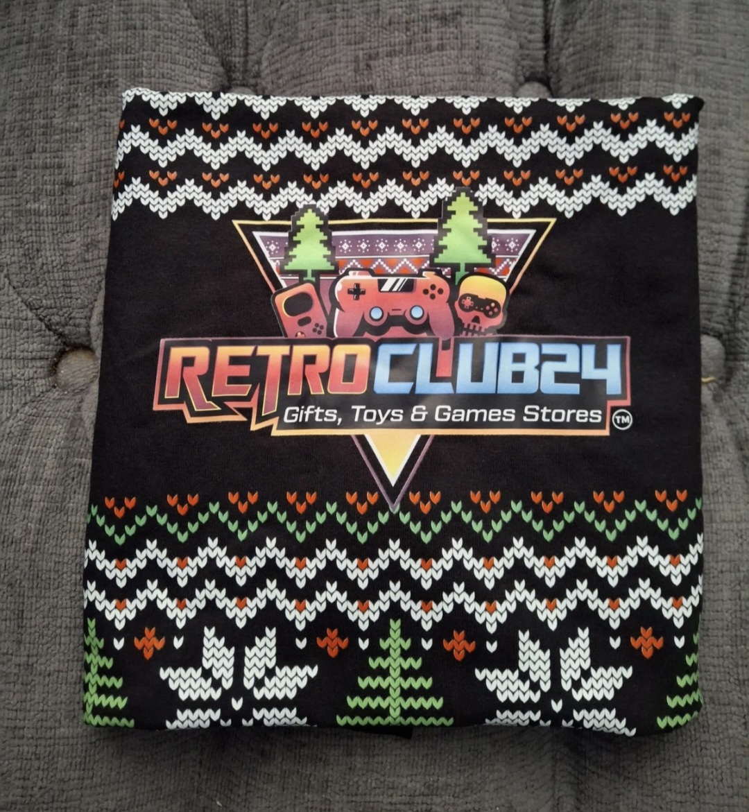 RetroClub24 Christmas Gamer T-Shirt Ugly Sweater Style Retro Gaming Graphic Tee - Image 4